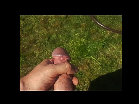 ❤️ Hottie poeth yn cael ei pussy pinc fucked a cums gyda chwistrell mewn gardd haf ❤️ Porn caled ar cy.porno-negrov.ru ☑