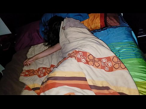 ❤️ Stepson yn curo ei lysfam ifanc tra mae hi'n cysgu. ❤️ Porn caled ar cy.porno-negrov.ru ☑